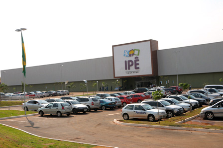 IPÊ Shopping e Loteamento Michelangelo